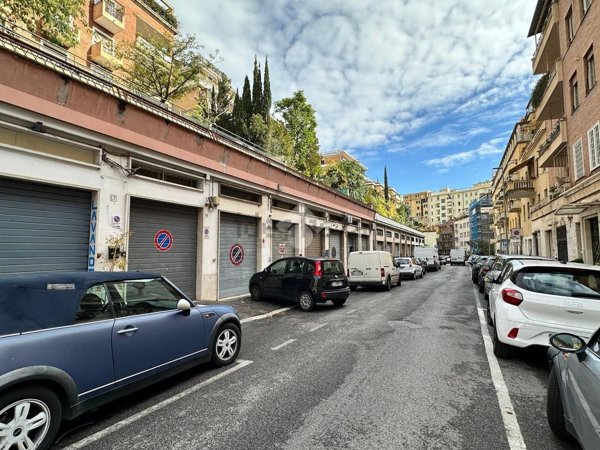 casa indipendente in vendita a Roma in zona Trieste