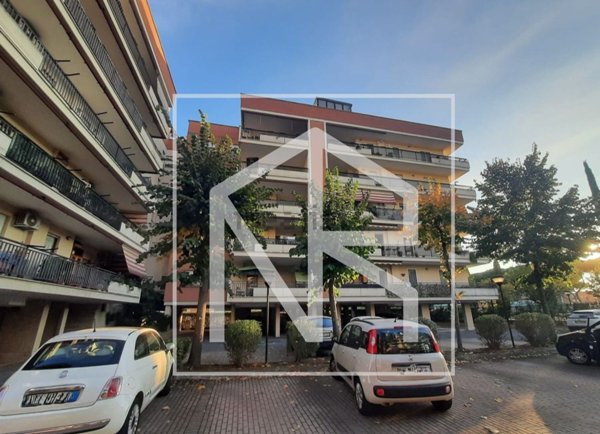 appartamento in vendita a Roma in zona Ponte di Nona