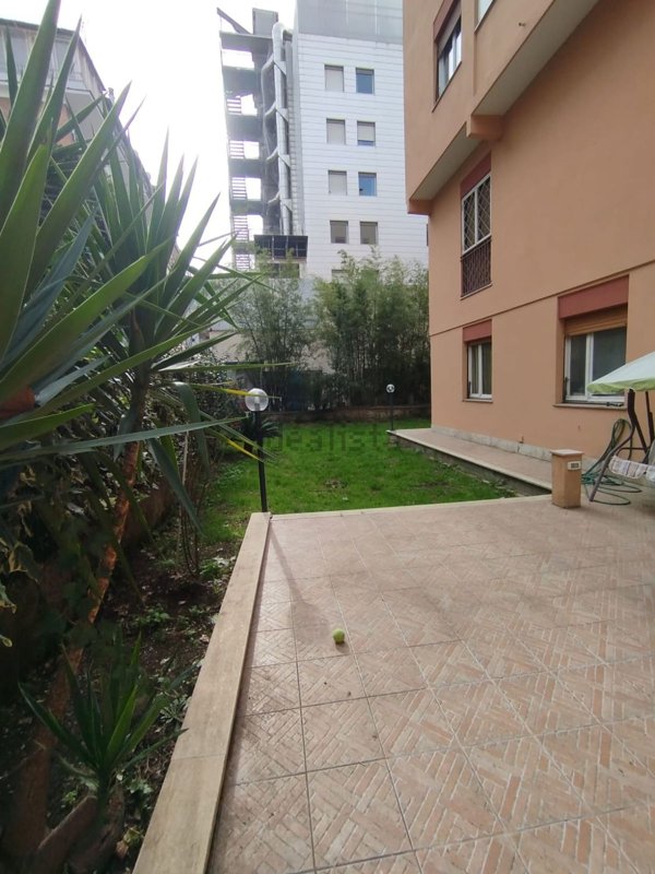 appartamento in vendita a Roma in zona Prenestino-Labicano