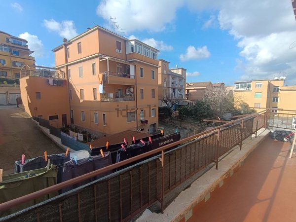appartamento in vendita a Roma in zona Vitinia