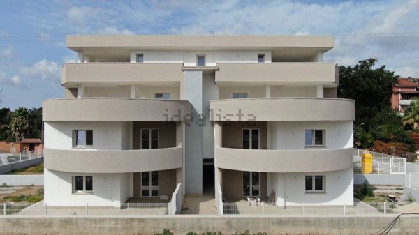 appartamento in vendita a Roma in zona Casalotti