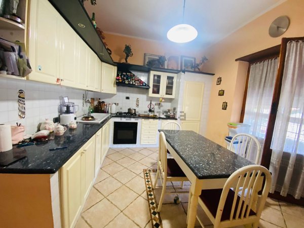 appartamento in vendita a Roma in zona Dragona/Bagnoletto