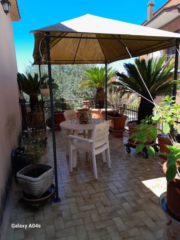 appartamento in vendita a Roma in zona Prima Porta