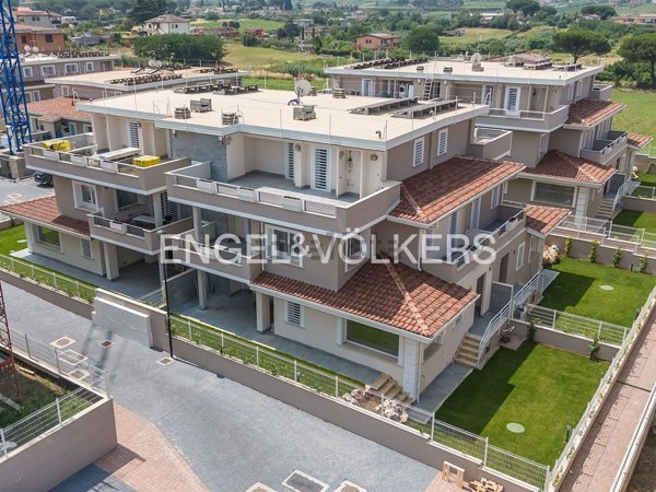 appartamento in vendita a Roma in zona Borghesiana