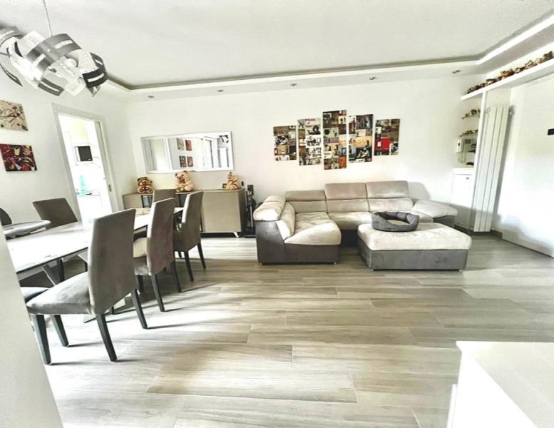 appartamento in vendita a Roma in zona Castel di Leva