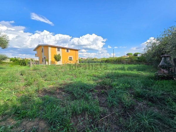 casa indipendente in vendita a Roma in zona Borghesiana
