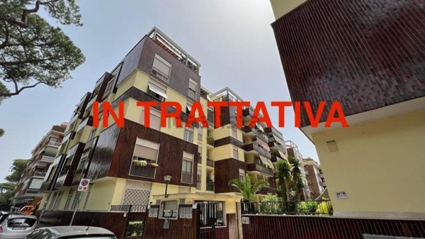 appartamento in vendita a Roma in zona Ostia
