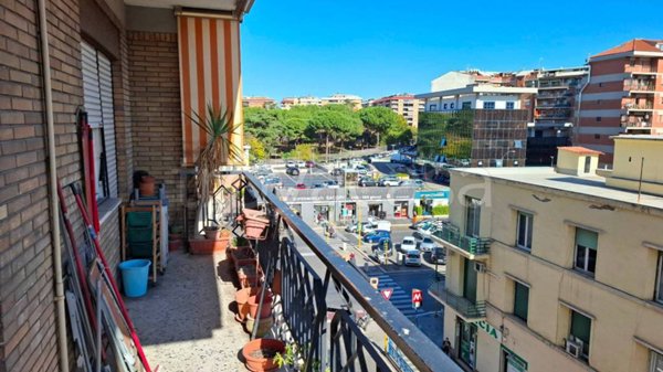 appartamento in vendita a Roma in zona Tuscolano