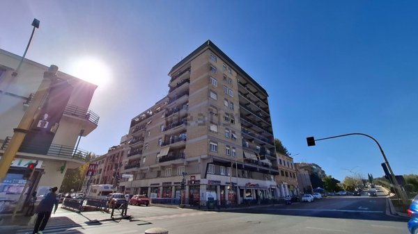 appartamento in vendita a Roma in zona Tuscolano