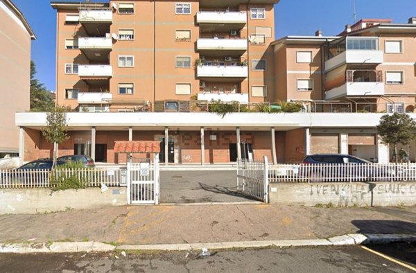 casa indipendente in vendita a Roma in zona Torre Spaccata