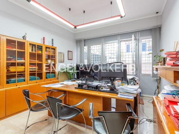 ufficio in vendita a Roma in zona Ostiense