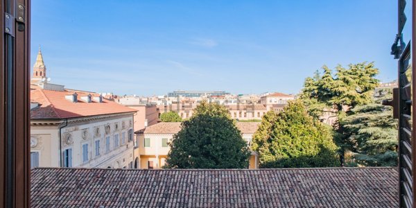 appartamento in vendita a Roma in zona Esquilino