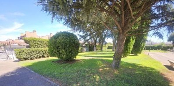 appartamento in vendita a Roma in zona Axa