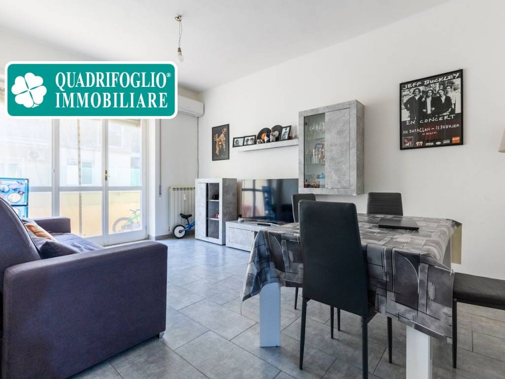 appartamento in vendita a Roma in zona Ostia