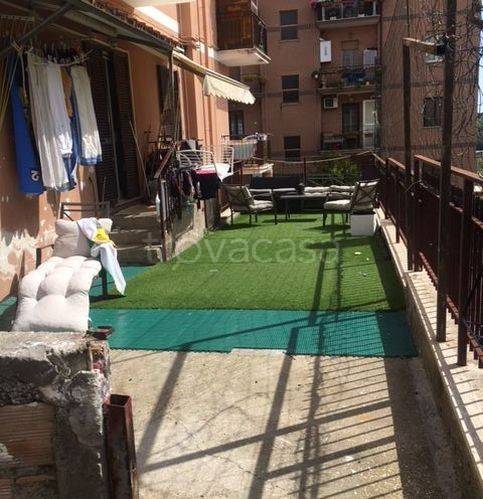 appartamento in vendita a Roma in zona Labaro