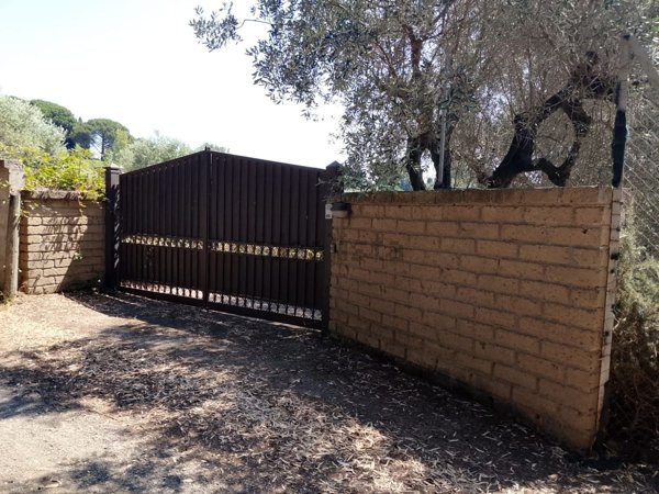 terreno agricolo in vendita a Roma in zona Cesano