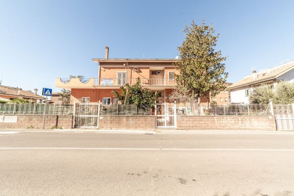 appartamento in vendita a Roma in zona Ottavia