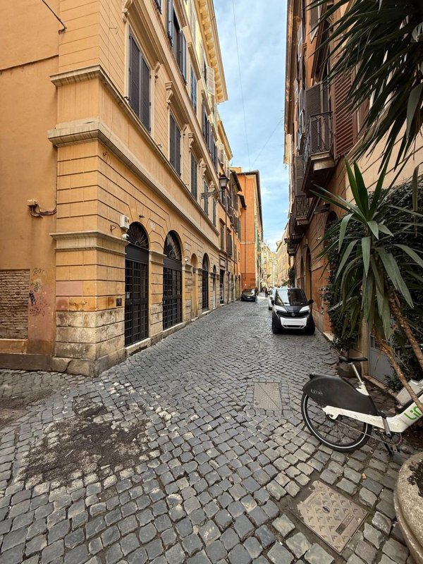 appartamento in vendita a Roma in zona Campo Marzio