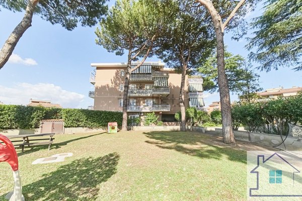 appartamento in vendita a Roma in zona Casal Morena
