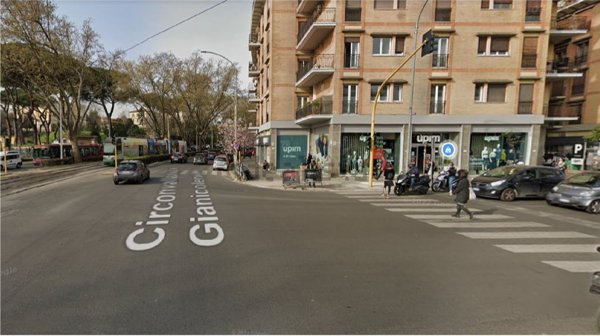 locale commerciale in vendita a Roma in zona Gianicolense