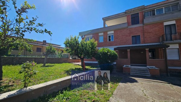 appartamento in vendita a Roma in zona Acilia