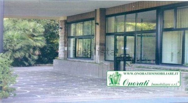 ufficio in vendita a Roma in zona Fidene