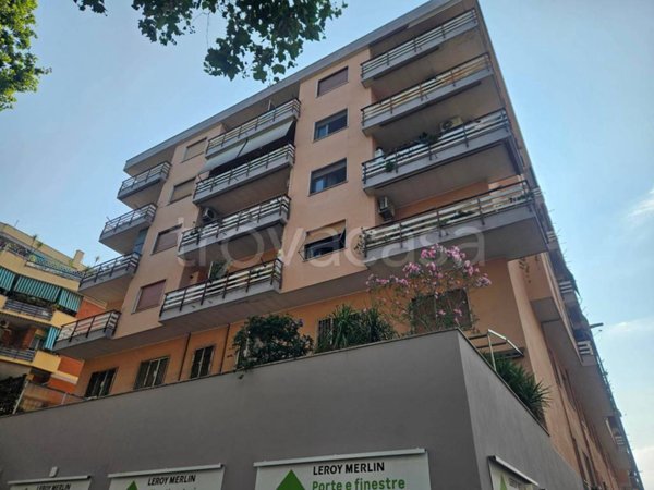 appartamento in vendita a Roma in zona Portuense