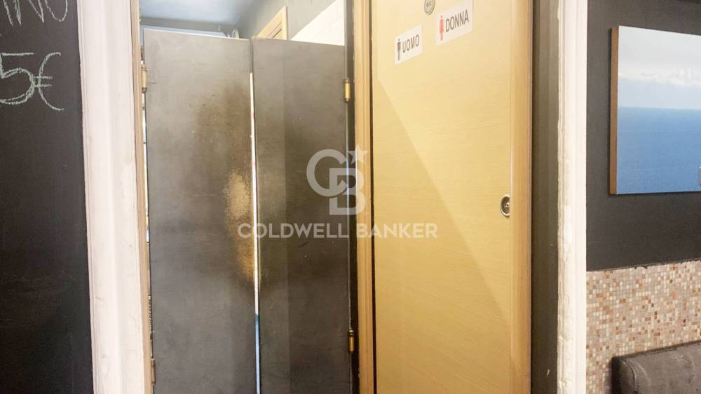 negozio in vendita a Roma in zona Salario