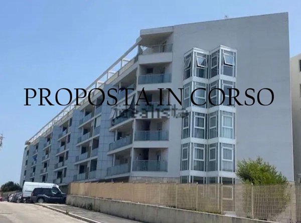 appartamento in vendita a Roma in zona Ostia