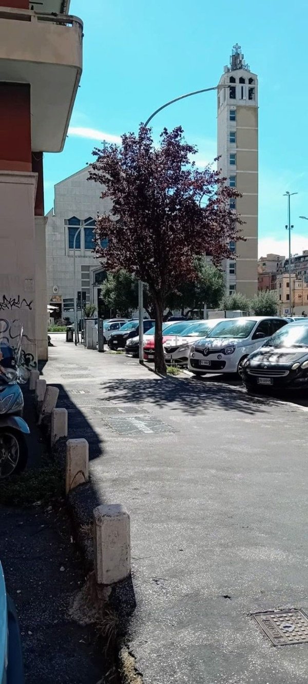 appartamento in vendita a Roma in zona Tuscolano