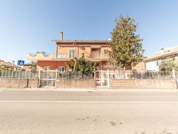 appartamento in vendita a Roma in zona Ottavia