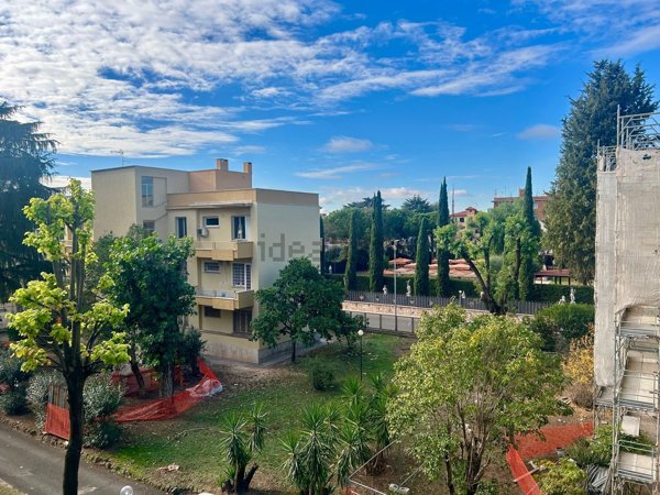 appartamento in vendita a Roma in zona Prenestino-Centocelle