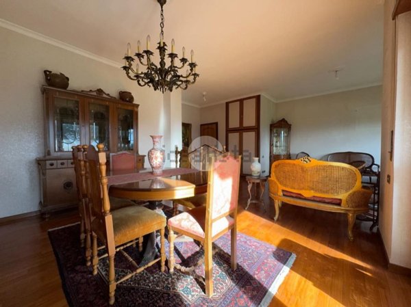 appartamento in vendita a Roma in zona Mostacciano