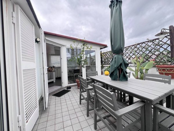 appartamento in vendita a Roma in zona Tor di Quinto