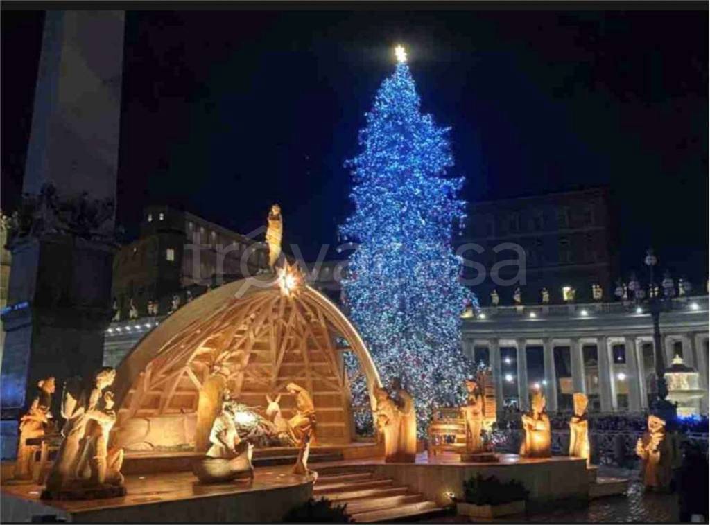 appartamento in vendita a Roma in zona Appio Pignatelli