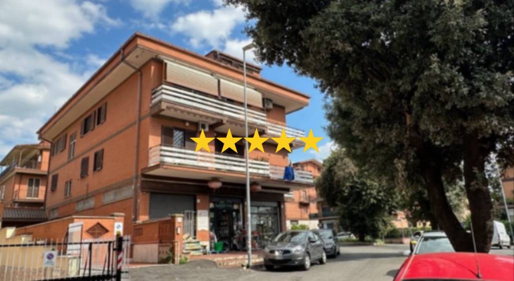appartamento in vendita a Roma in zona Borghesiana