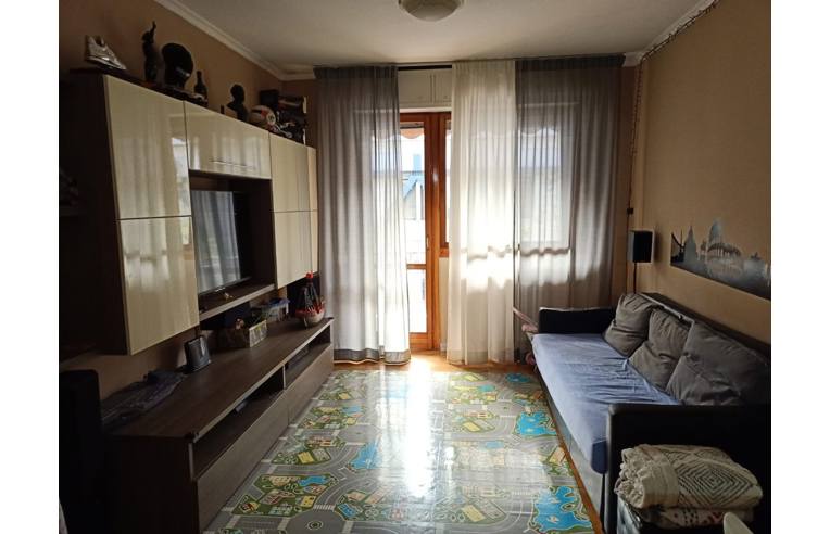 appartamento in vendita a Roma in zona Ponte Mammolo