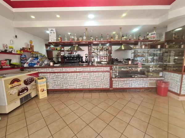 appartamento in vendita a Roma in zona Ostia