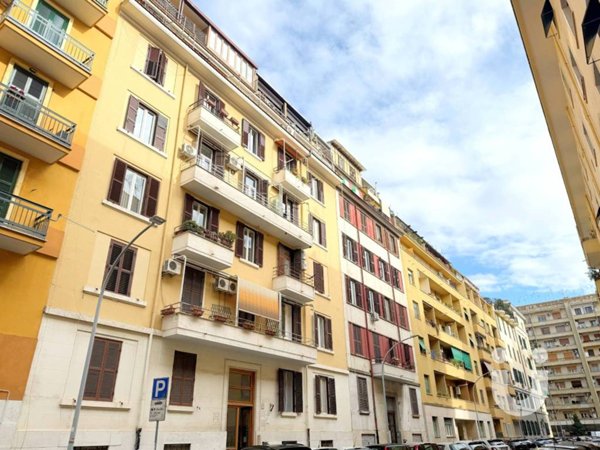 appartamento in vendita a Roma in zona Appio Latino