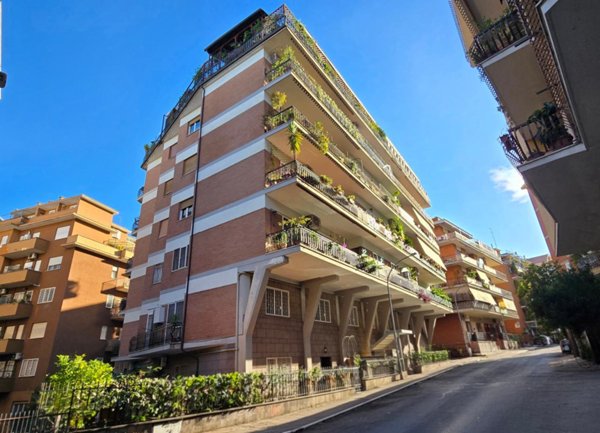 appartamento in vendita a Roma in zona Monte Sacro/Talenti