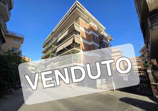 appartamento in vendita a Roma in zona Monte Sacro/Talenti