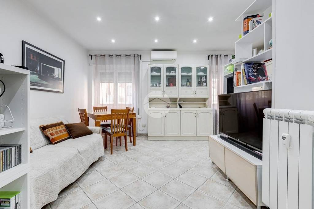 appartamento in vendita a Roma in zona Portuense