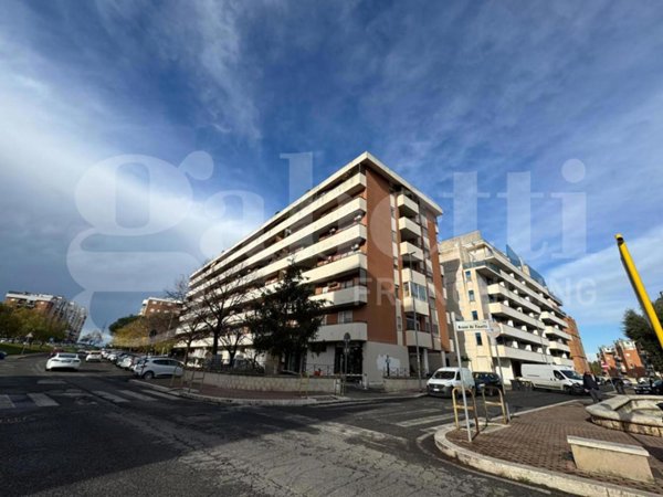 appartamento in vendita a Roma in zona Fonte Laurentina