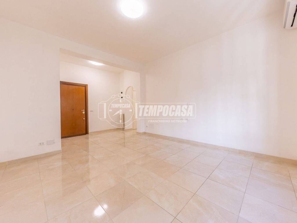 appartamento in vendita a Roma in zona Tor di Quinto