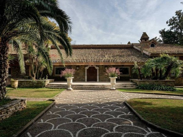 casa indipendente in vendita a Roma in zona La Giustiniana