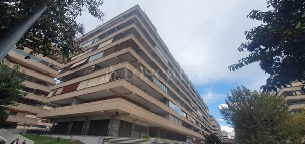 appartamento in vendita a Roma in zona Ardeatino