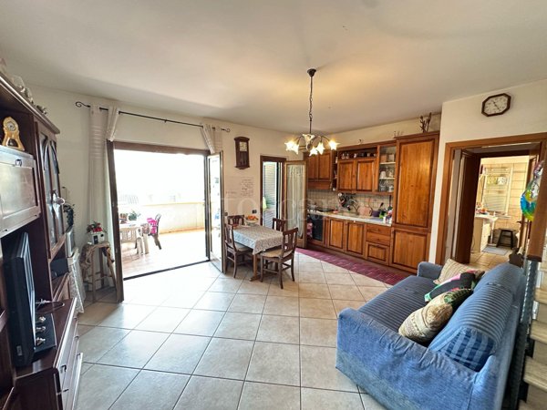 appartamento in vendita a Roma in zona Massimina/Casal Lumbroso