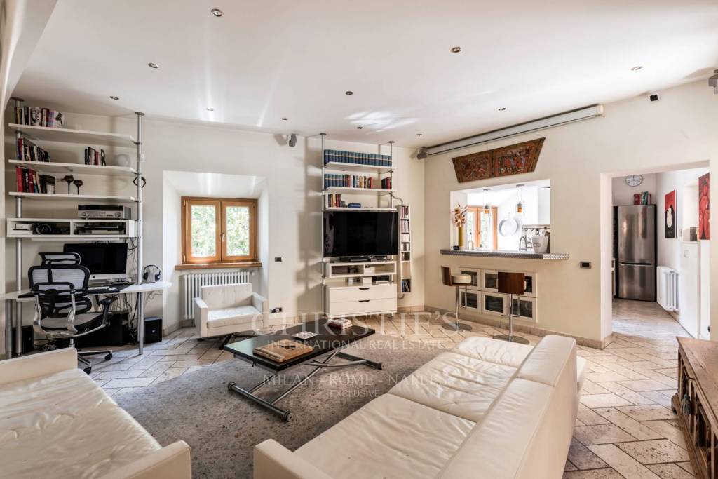 appartamento in vendita a Roma in zona Rione Monti/Campitelli