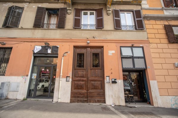 appartamento in vendita a Roma in zona Trastevere