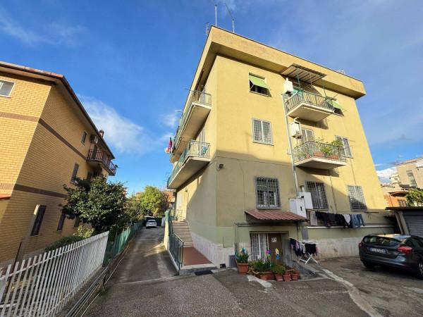 appartamento in vendita a Roma in zona Borghesiana